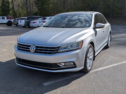 Used 2016 Volkswagen Passat 1.8T image 5