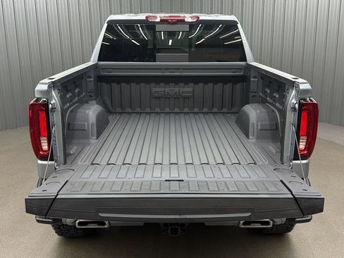 Used 2026 GMC Sierra 1500 Denali Ultimate AWD/4WD image 18