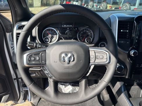 New 2026 RAM 1500 4x4 Crew Cab image 10