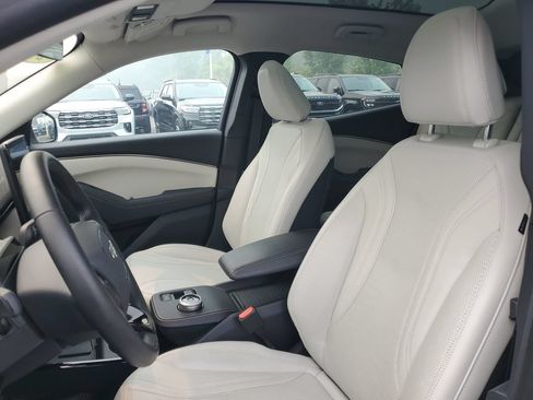 Used 2023 Ford Mustang Mach-E Premium AWD/4WD image 8