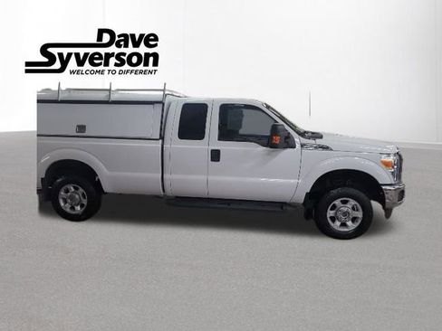 Used 2015 Ford F250 XLT w/ XLT Interior Package image 4