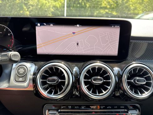 New 2026 Mercedes-Benz GLB 250 4MATIC image 28