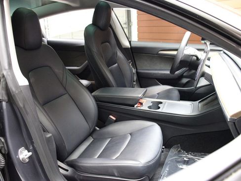 Used 2023 Tesla Model 3 Standard Range image 53