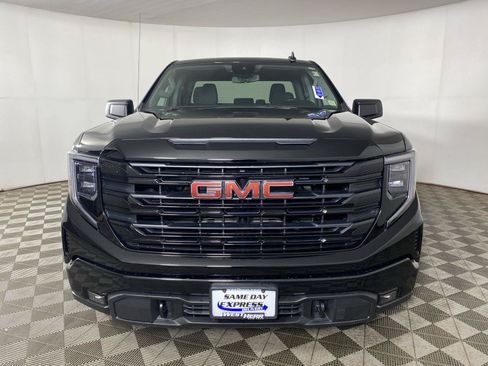 Used 2024 GMC Sierra 1500 Elevation AWD/4WD image 2