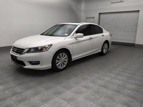 Used 2015 Honda Accord EX-L image 2