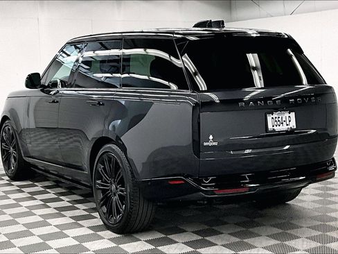 Used 2024 Land Rover Range Rover Autobiography AWD/4WD image 3