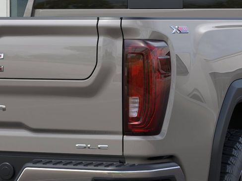 New 2026 GMC Sierra 2500 SLE w/ SLE Value Package; AWD/4WD image 11
