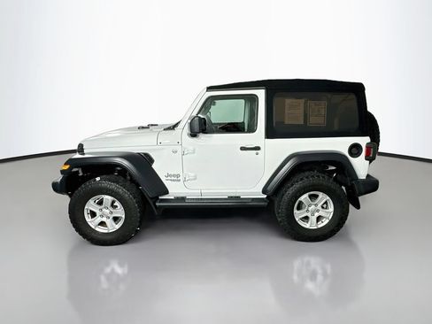 Used 2020 Jeep Wrangler Sport AWD/4WD image 4