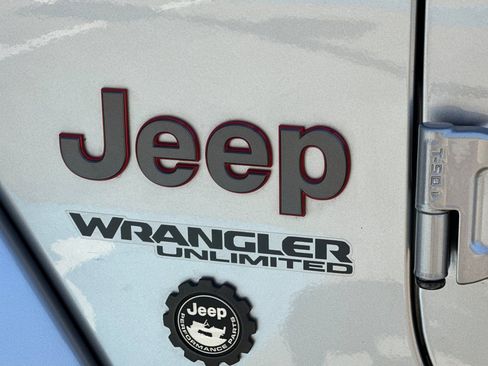 Used 2020 Jeep Wrangler Unlimited Rubicon AWD/4WD image 27