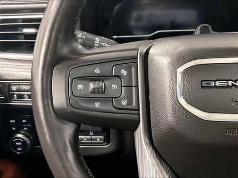 Used 2023 GMC Yukon XL Denali Ultimate image 24