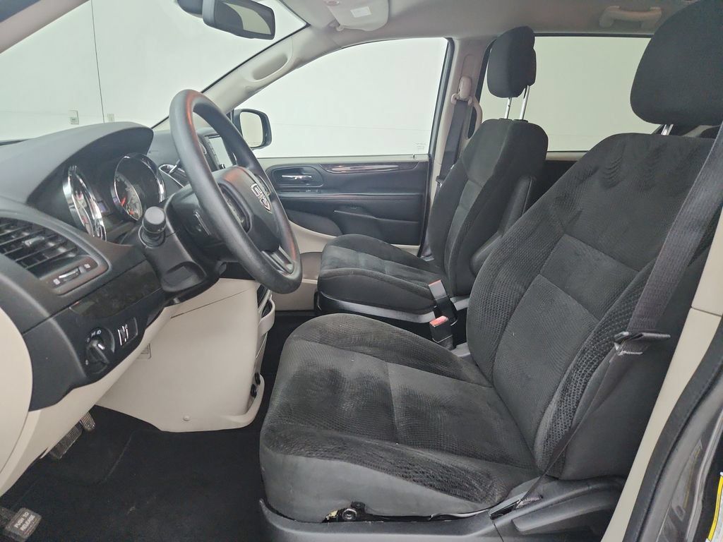 Certified 2019 Dodge Grand Caravan SE FWD image 20