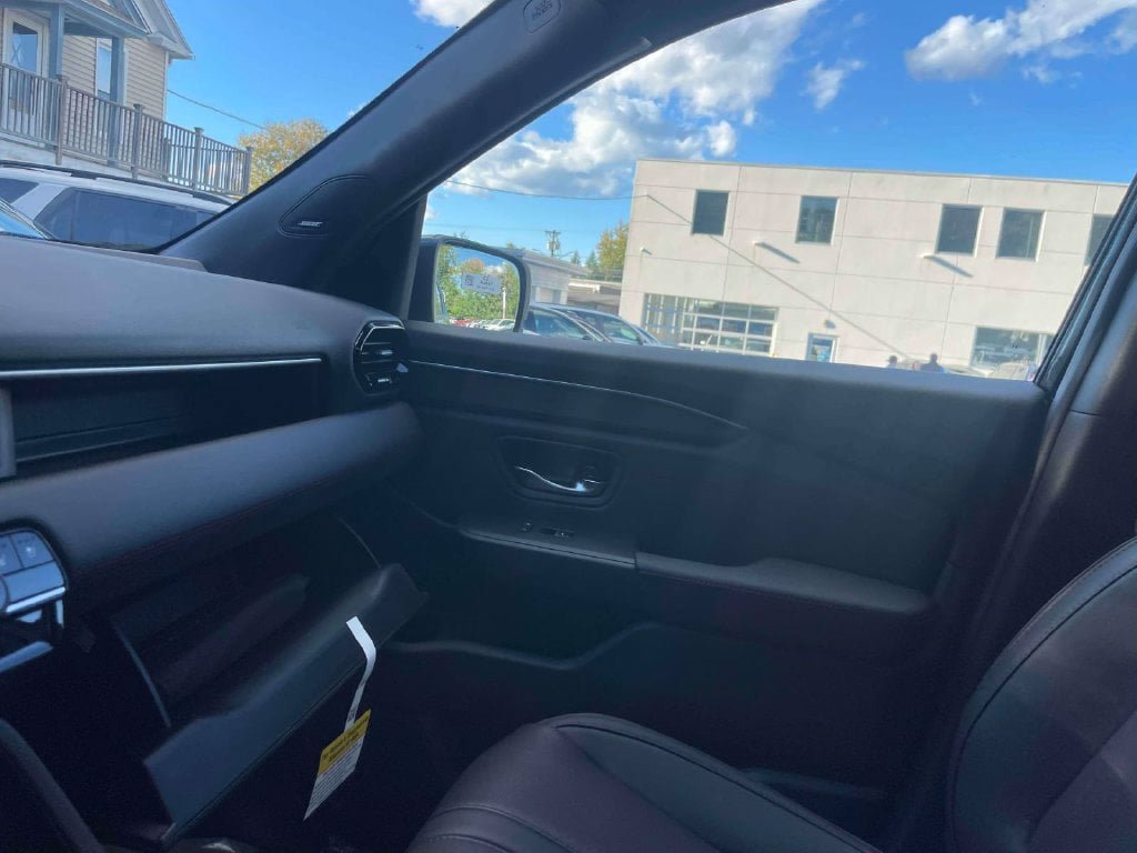 New 2026 Honda Pilot Black Edition image 30