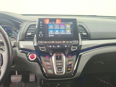 Used 2024 Honda Odyssey Elite image 24