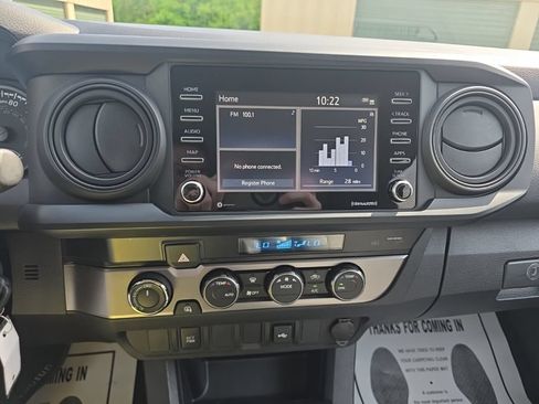 Certified 2023 Toyota Tacoma SR AWD/4WD image 20