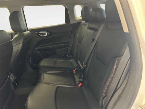 Used 2022 Jeep Compass Trailhawk w/ Trailhawk Convenience Group image 13