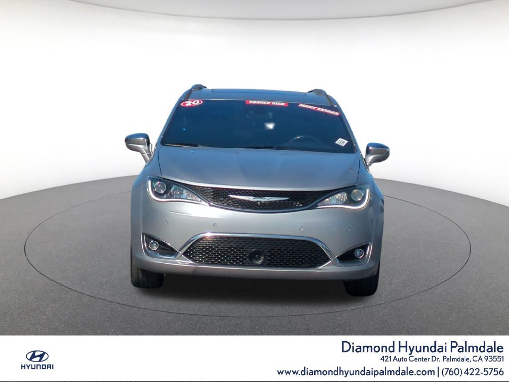 Used 2020 Chrysler Pacifica Limited FWD image 2