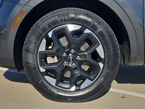 Certified 2024 Kia Sorento S image 12