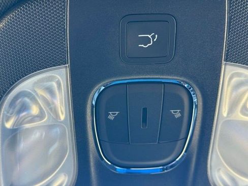 New 2026 Jeep Compass Latitude AWD/4WD image 24