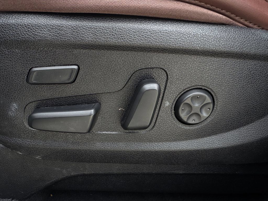 Used 2024 Kia Telluride SX Prestige AWD/4WD image 26
