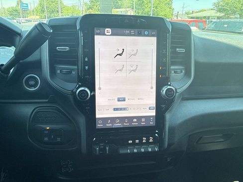 New 2026 RAM 2500 Tradesman AWD/4WD image 30