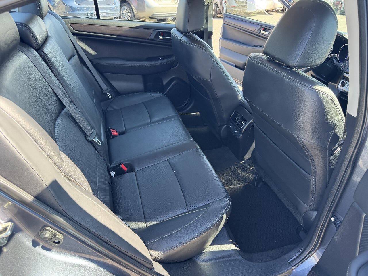 Used 2017 Subaru Legacy 2.5i Limited AWD/4WD image 20
