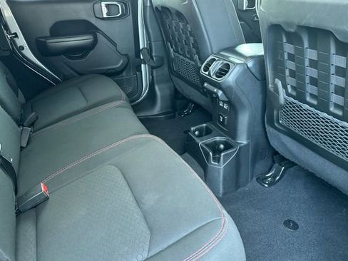 Used 2021 Jeep Wrangler Unlimited Rubicon image 18