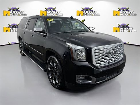 Used 2020 GMC Yukon XL Denali image 3