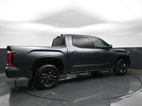 Used 2023 Toyota Tundra Platinum AWD/4WD image 7