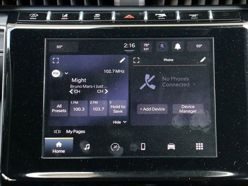 Used 2024 Jeep Grand Cherokee Laredo RWD image 25