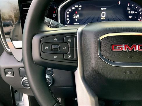 Used 2025 GMC Sierra 1500 SLT image 23