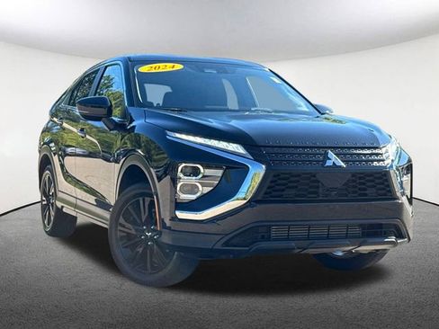 Used 2024 Mitsubishi Eclipse Cross LE image 2