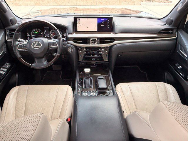 Used 2019 Lexus LX 570 4WD w/ Inspiration Series image 13