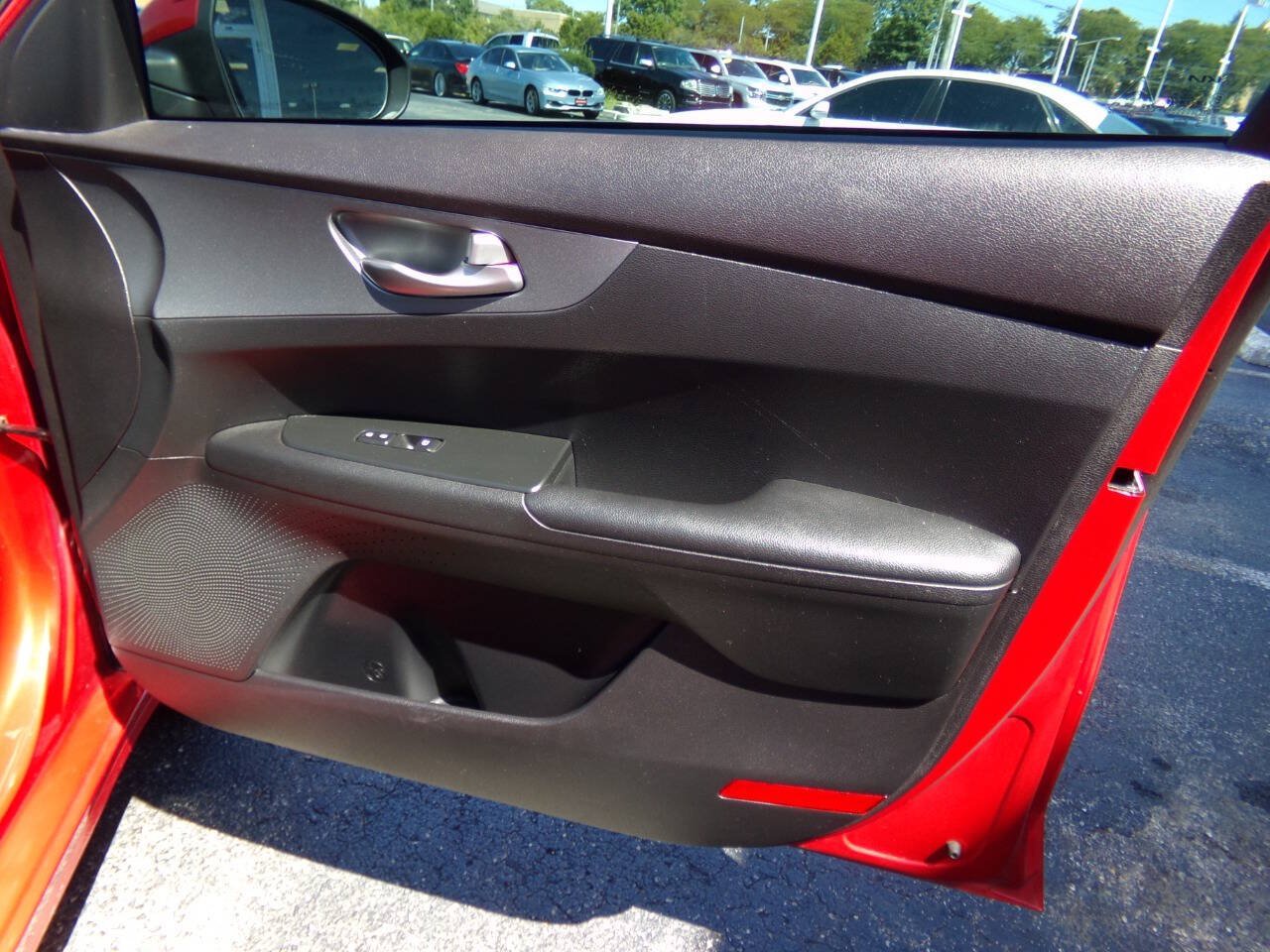 Used 2021 Kia Forte LXS FWD image 33