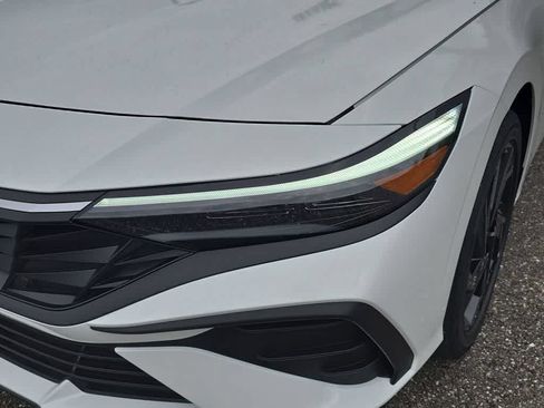 New 2026 Hyundai Elantra Sport FWD image 11