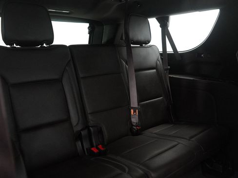Used 2021 GMC Yukon XL Denali AWD/4WD image 15