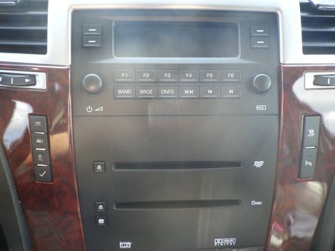 Used 2007 Cadillac Escalade AWD image 29