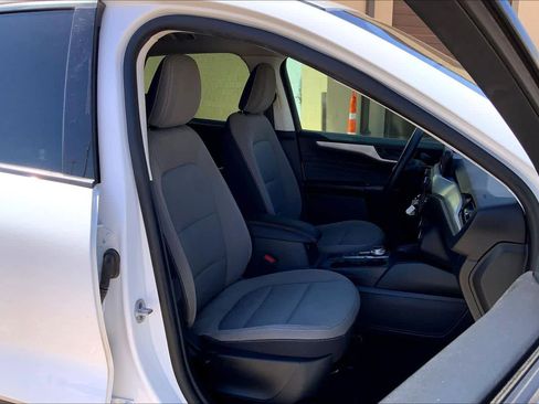 Certified 2021 Ford Escape S image 9