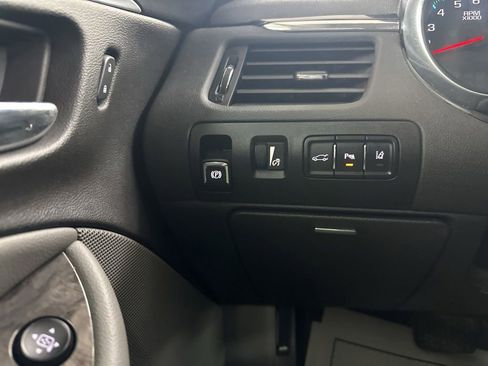 Used 2014 Chevrolet Impala LT w/ Premium Seating Package FWD image 38