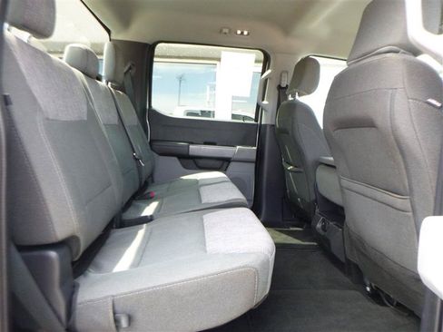 Used 2025 Ford F250 XLT w/ FX4 Off-Road Package AWD/4WD image 8