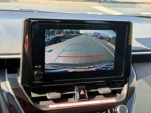 Used 2026 Toyota Corolla LE FWD image 22