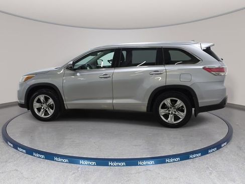 Used 2015 Toyota Highlander Limited image 9
