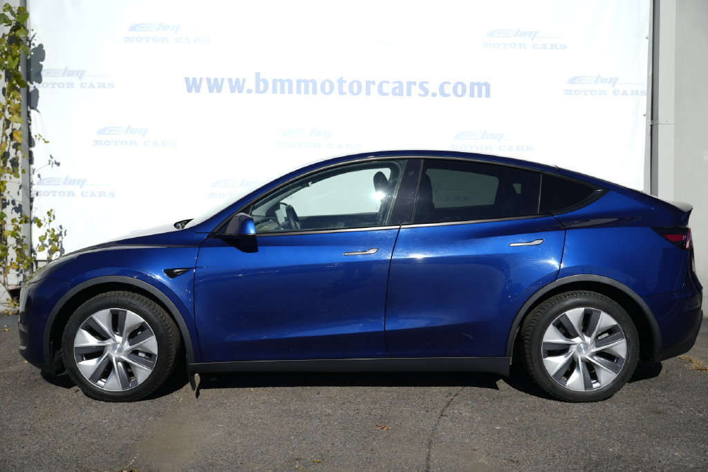 Used 2020 Tesla Model Y Long Range AWD/4WD image 8
