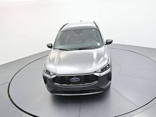 Used 2025 Ford Escape ST-Line FWD image 39