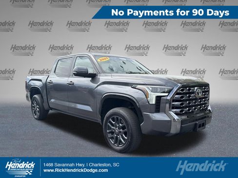 Used 2025 Toyota Tundra Platinum AWD/4WD image 1
