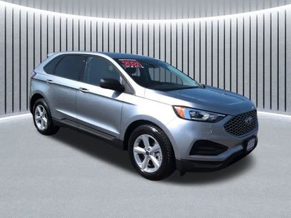 Used 2024 Ford Edge SE