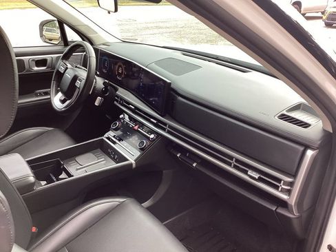 Used 2025 Hyundai Santa Fe SEL FWD image 41