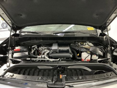 Used 2024 Chevrolet Silverado 1500 High Country AWD/4WD image 27