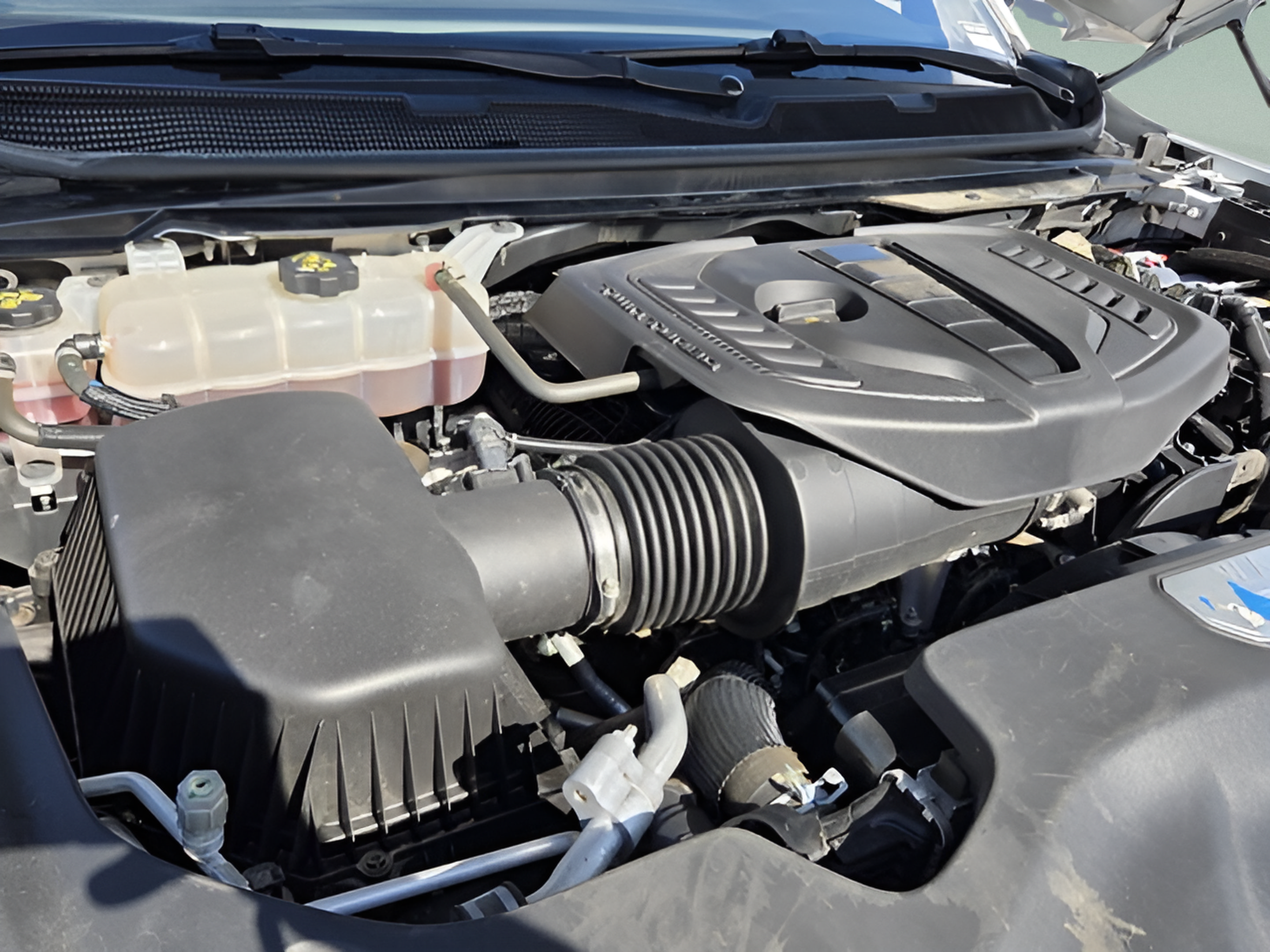 Used 2024 Jeep Wagoneer Series II w/ Flexible Seating Group RWD image 16