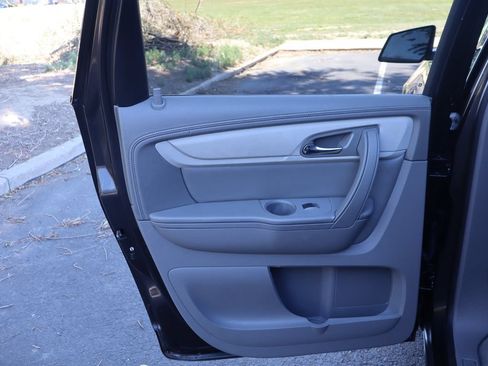 Used 2016 Chevrolet Traverse LS AWD/4WD image 26