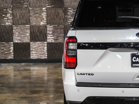 Used 2021 Ford Expedition Limited AWD/4WD image 41